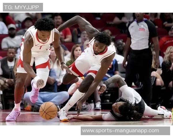 乌度卡称卡佩拉可胜任传统中锋角色与申京联手打造双塔阵容 乌度卡称卡佩拉可胜任传统中锋角色与申京联手打造双塔阵容