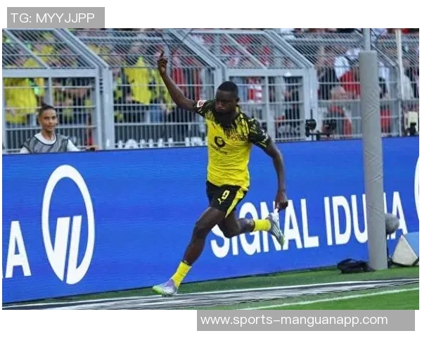 巴萨关注多特前锋吉拉西明夏解约金降至5000万欧元