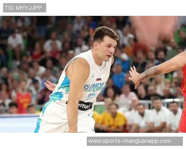 东契奇狂砍49分11板8助表现惊艳Skip质疑上赛季季后赛为何未能现身 东契奇狂砍49分11板8助表现惊艳Skip质疑上赛季季后赛为何未能现身