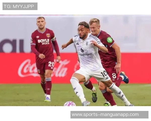 阿莫林谈库尼亚天赋与防守提升希望在曼联每场比赛中展现出色表现 阿莫林谈库尼亚天赋与防守提升希望在曼联每场比赛中展现出色表现