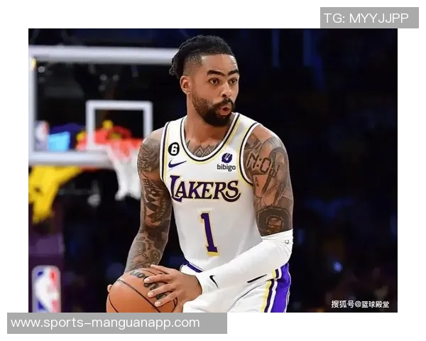 势如破竹的精彩瞬间弗拉格飞身大帽拉塞尔助攻浓眉空中暴扣