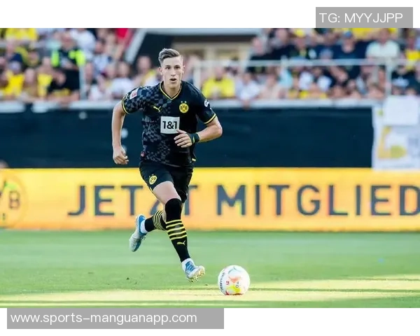 瓦茨克强调施洛特贝克续约重要性决定权在他手中理解多特精神