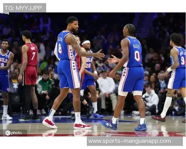 76人官方消息乔治本周末将与医生会面评估恢复情况